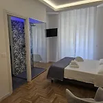 Bei Sogni Luxury In Centro Cosenza, Con Parcheggio In Convenzione Pensionat 4*
