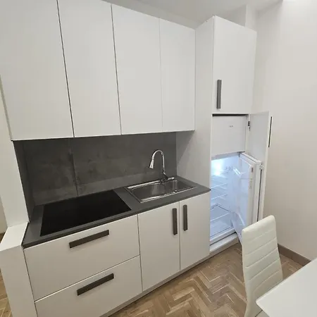 게스트하우스 Bei Sogni Luxury In Centro Cosenza, Con Parcheggio In Convenzione 4*