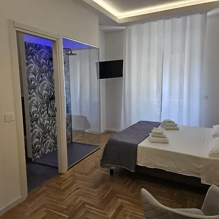Bei Sogni Luxury In Centro Cosenza, Con Parcheggio In Convenzione 게스트하우스 4*
