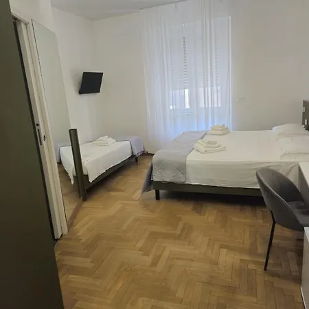 B&B Bei Sogni Luxury In Centro Cosenza, Con Parcheggio In Convenzione Pensjonat